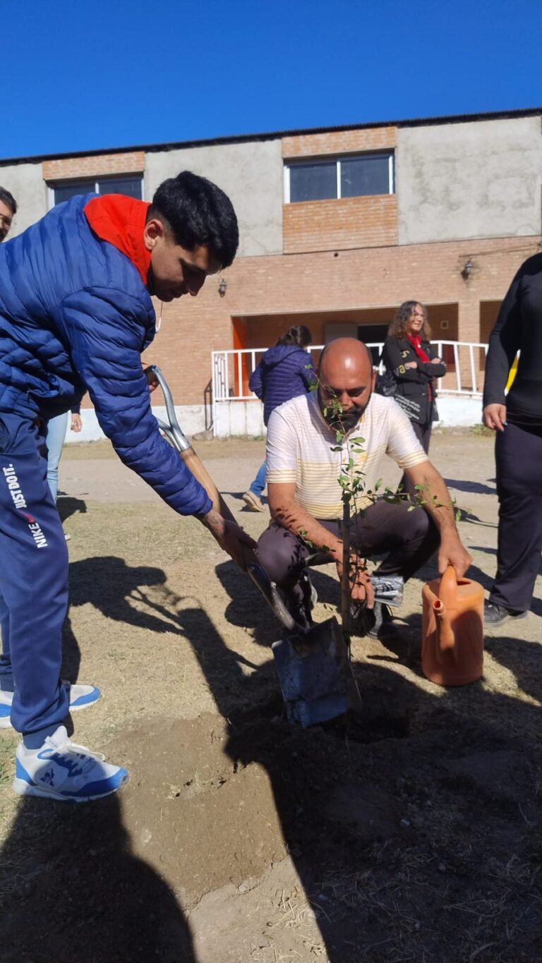 San Antonio celebró el Día Nacional del Árbol con nuevas plantaciones